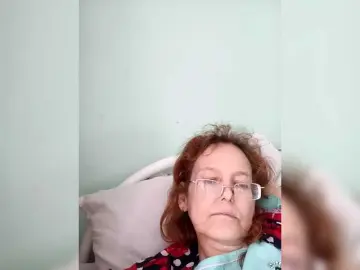 Madam-oss  live sex cam