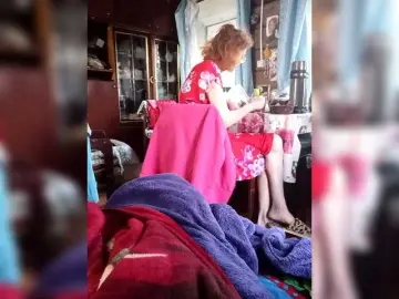 Madam-oss  live sex cam