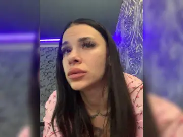 MaidenCrystal  live sex cam