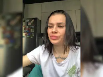 MaidenCrystal  live sex cam