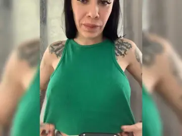 MaidenCrystal  live sex cam