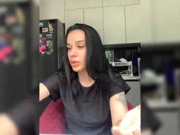 MaidenCrystal  live sex cam
