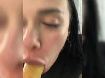 MaidenCrystal  live sex cam