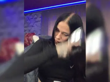 MaidenCrystal  live sex cam