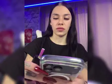 MaidenCrystal  live sex cam