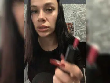 MaidenCrystal  live sex cam
