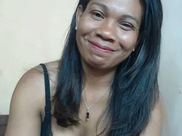 Rsylvie  live sex cam