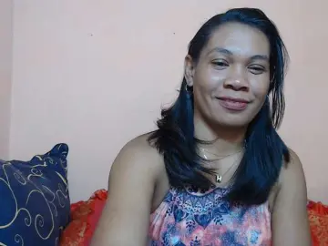 Rsylvie  live sex cam