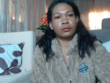 Rsylvie  live sex cam
