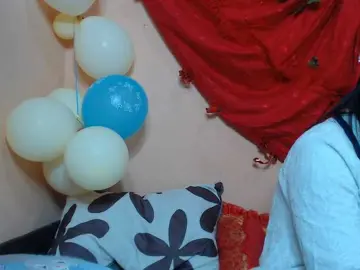 Rsylvie  live sex cam