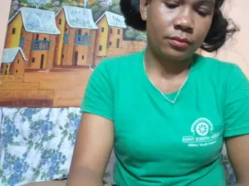 Rsylvie  live sex cam
