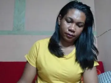 Rsylvie  live sex cam