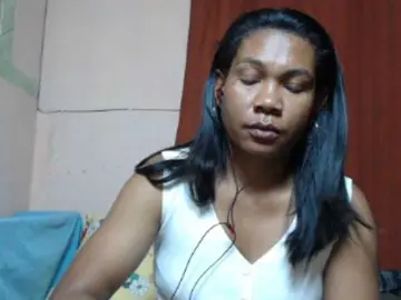 Rsylvie  live sex cam