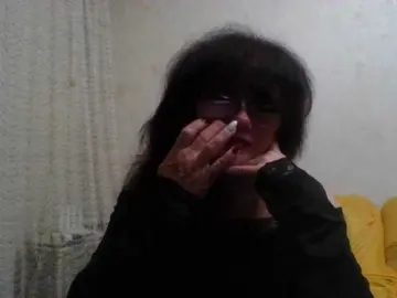 Sylvia-5  live sex cam