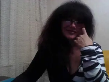 Sylvia-5  live sex cam