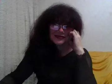 Sylvia-5  live sex cam