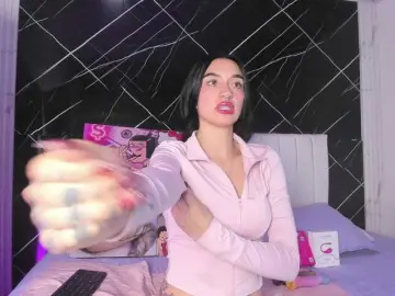 Candy-leila  live sex cam