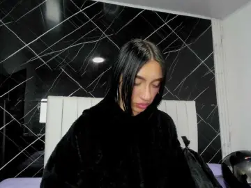 Candy-leila  live sex cam