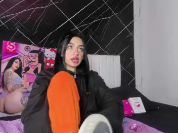 Candy-leila  live sex cam