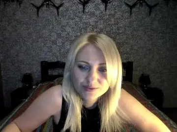 AnnaDeVille  live sex cam