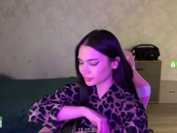 BabyCutiee  live sex cam