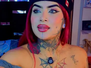 Nikiniki001  live sex cam