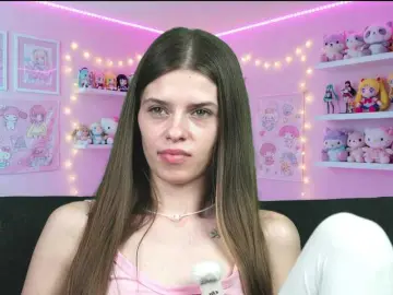 Sukie69  live sex cam