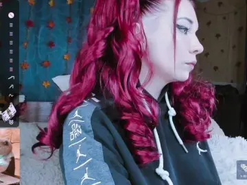 SweetAsssNuka  live sex cam