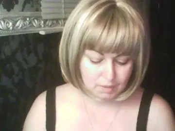 Gospoja69  live sex cam