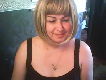 Gospoja69  live sex cam
