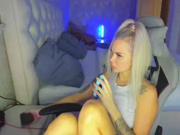 BarbieLu  live sex cam