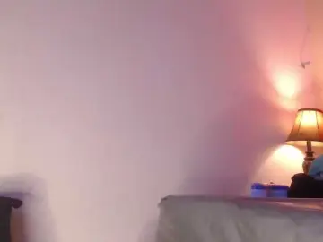 ChantalPetit  live sex cam