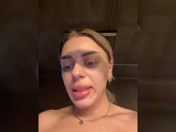 HannahRay1  live sex cam