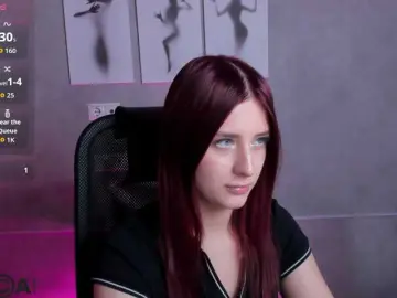 Lisa-Allison  live sex cam