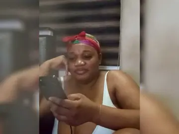 Yourseductress  live sex cam