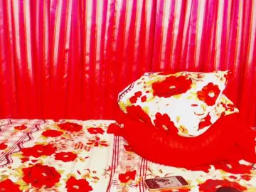 DivineBootyxxx  live sex cam