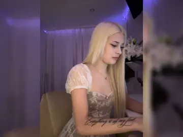 ItsIsabellea  live sex cam