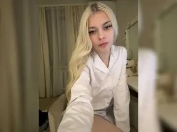 ItsIsabellea  live sex cam