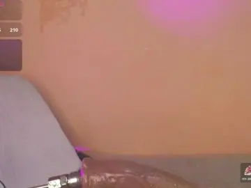 Linda-Evanss  live sex cam