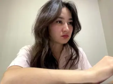 LurleneLagoa  live sex cam