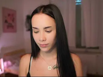 Magenrain  live sex cam