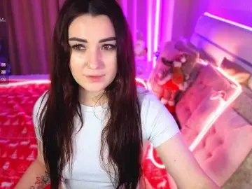 AdeleCherie  live sex cam