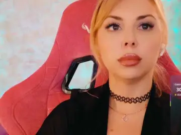 Cool-Baby  live sex cam