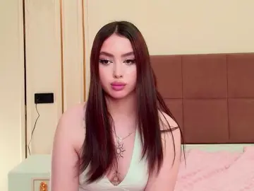 Maddieperezzz  live sex cam