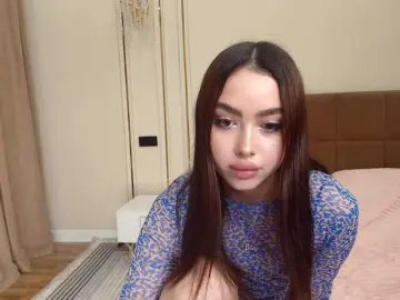 Maddieperezzz  live sex cam