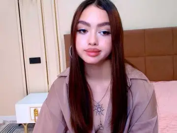 Maddieperezzz  live sex cam