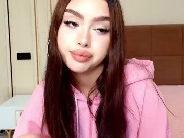Maddieperezzz  live sex cam