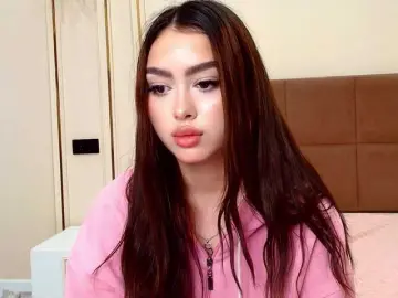 Maddieperezzz  live sex cam