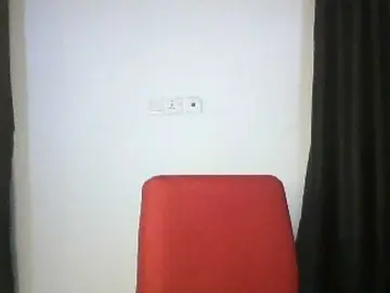 Hotchocolatee191  live sex cam