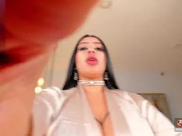 LeahLombardi  live sex cam